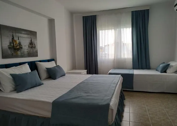 Alojamento de Acomodação e Pequeno-almoço Tuana Butik